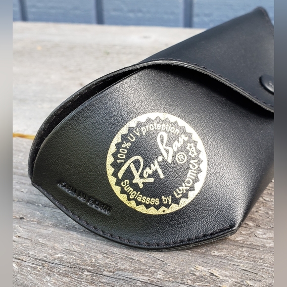 Ray-Ban tortoise shell, unisex. RB4107, comes w/case and cleaning cloth. EUC - Picture 3 of 15